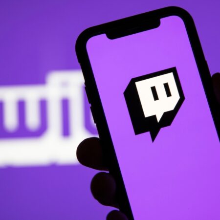 Twitch vieta gli sponsor e la promozione del gioco d'azzardo di CS:GO